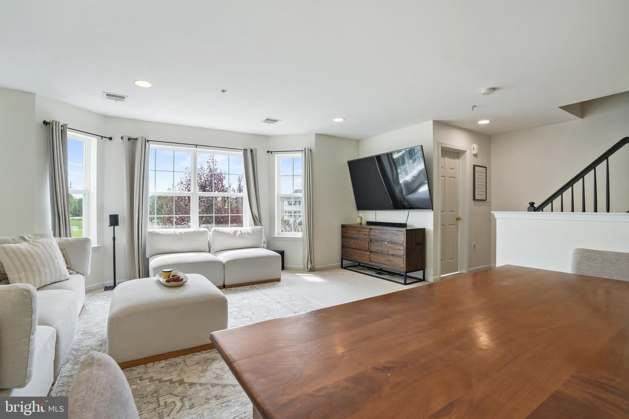 2028 BERKELEY Drive – photo 4