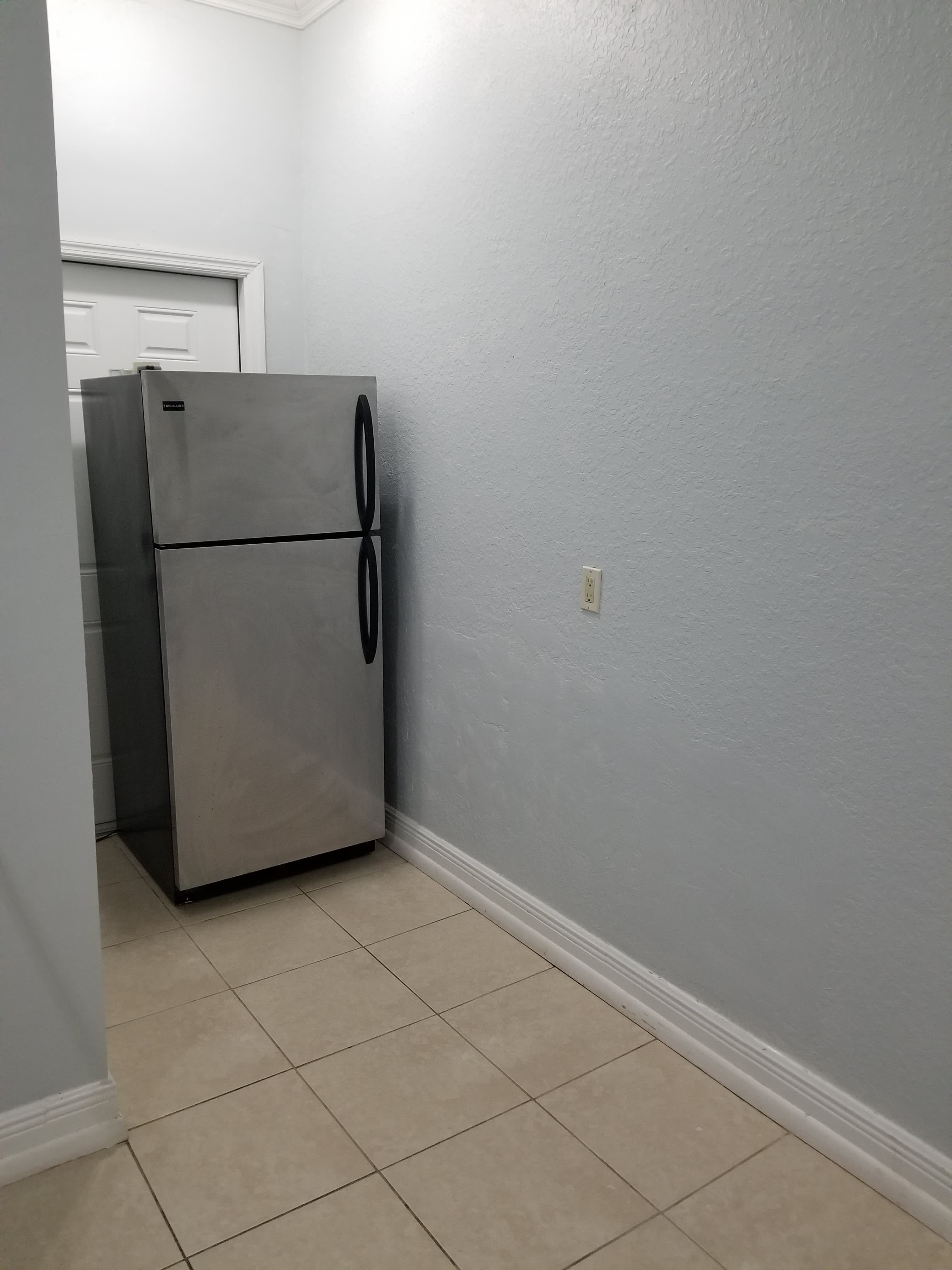 577 Nw 19th St – photo 5