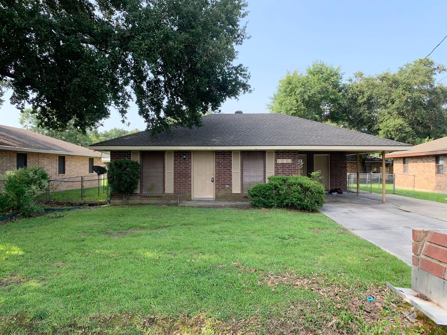 3 Bedroom 1 Bath Home in Carencro – photo 1