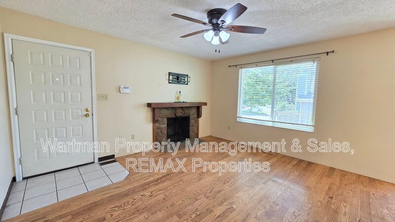 2732 Hearthwood Ln – photo 3