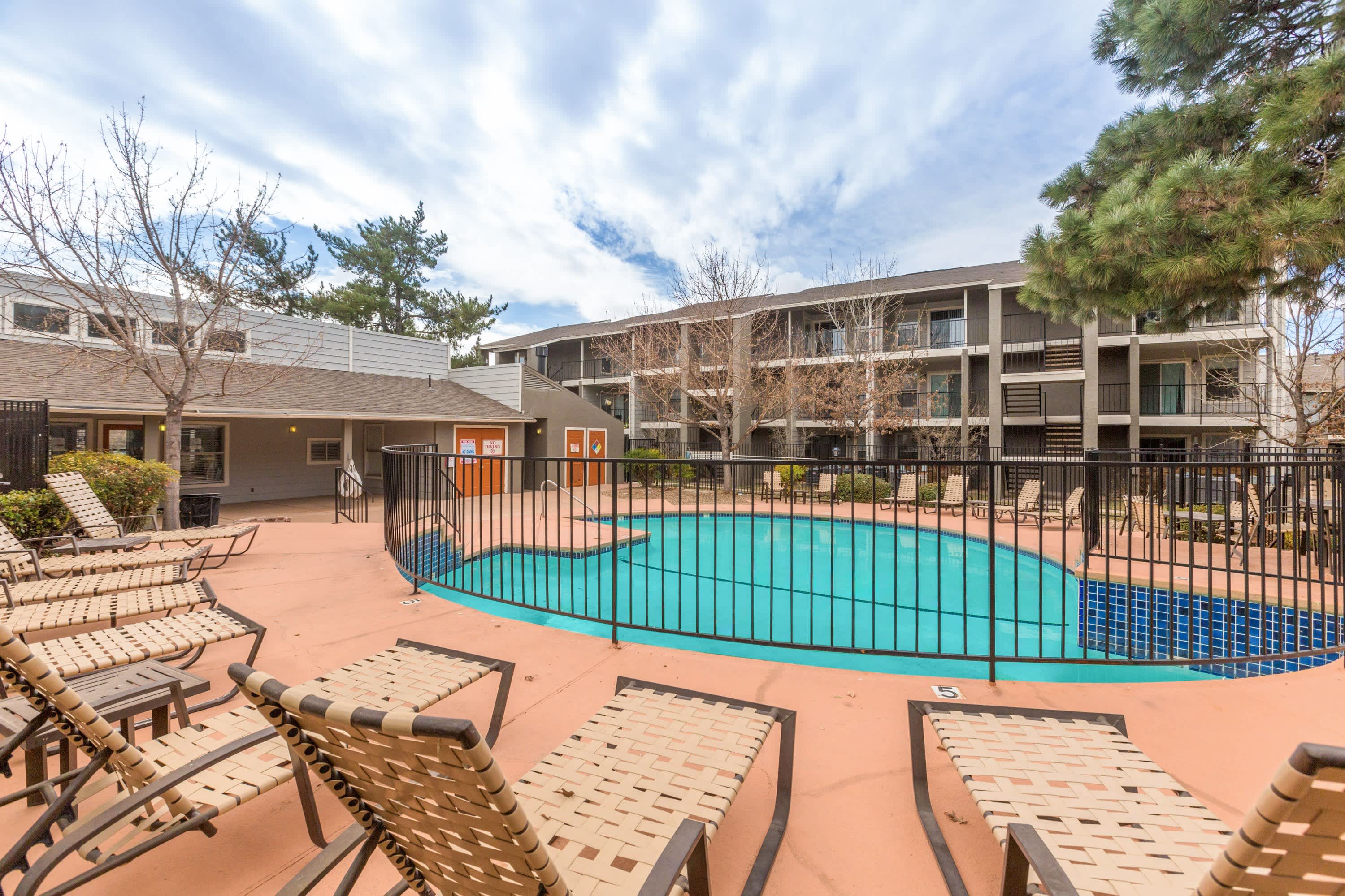 Arrowhead Pointe – photo 5