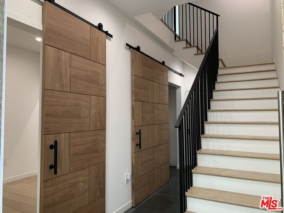 11341 Pearl St – photo 2
