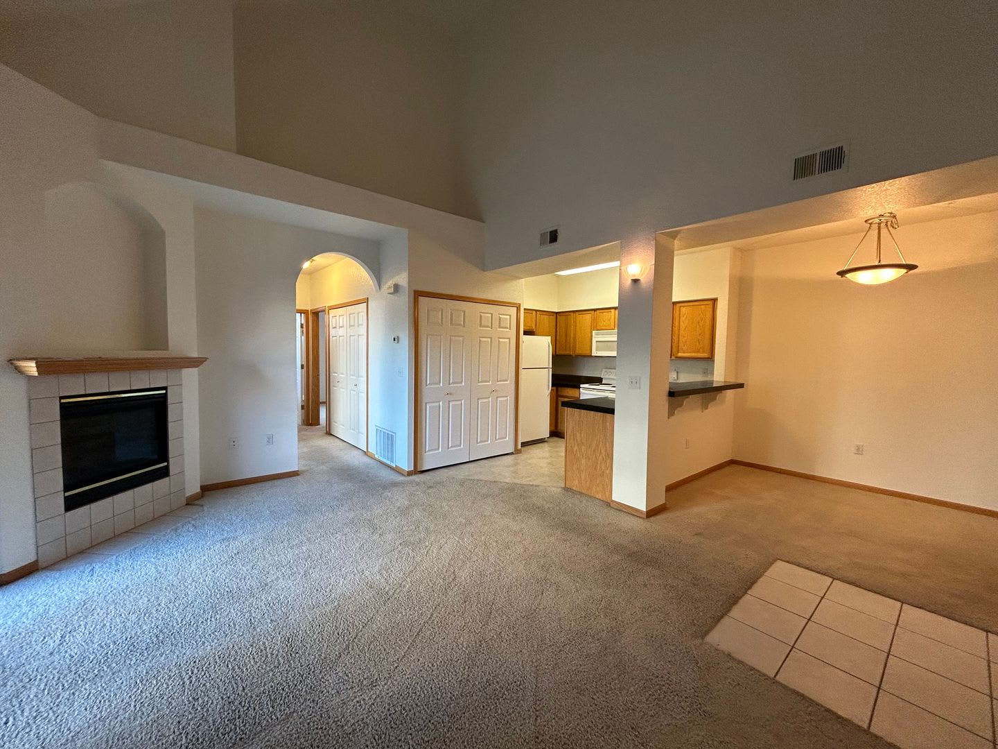 Vaulted Ceilings, Natural Light, and Comfort in Fort Collins Condo – photo 3