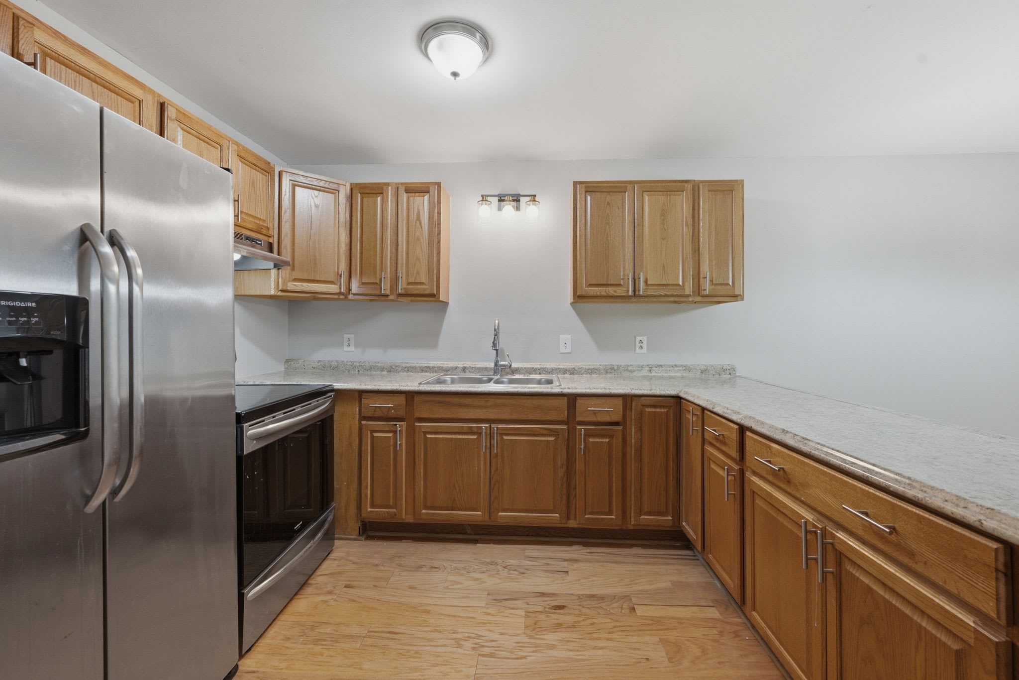 815 Ashlawn Place – photo 5