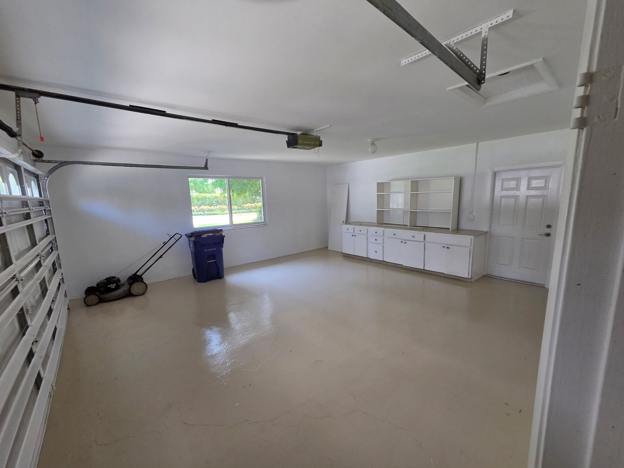 239 West Riverside Drive – photo 5
