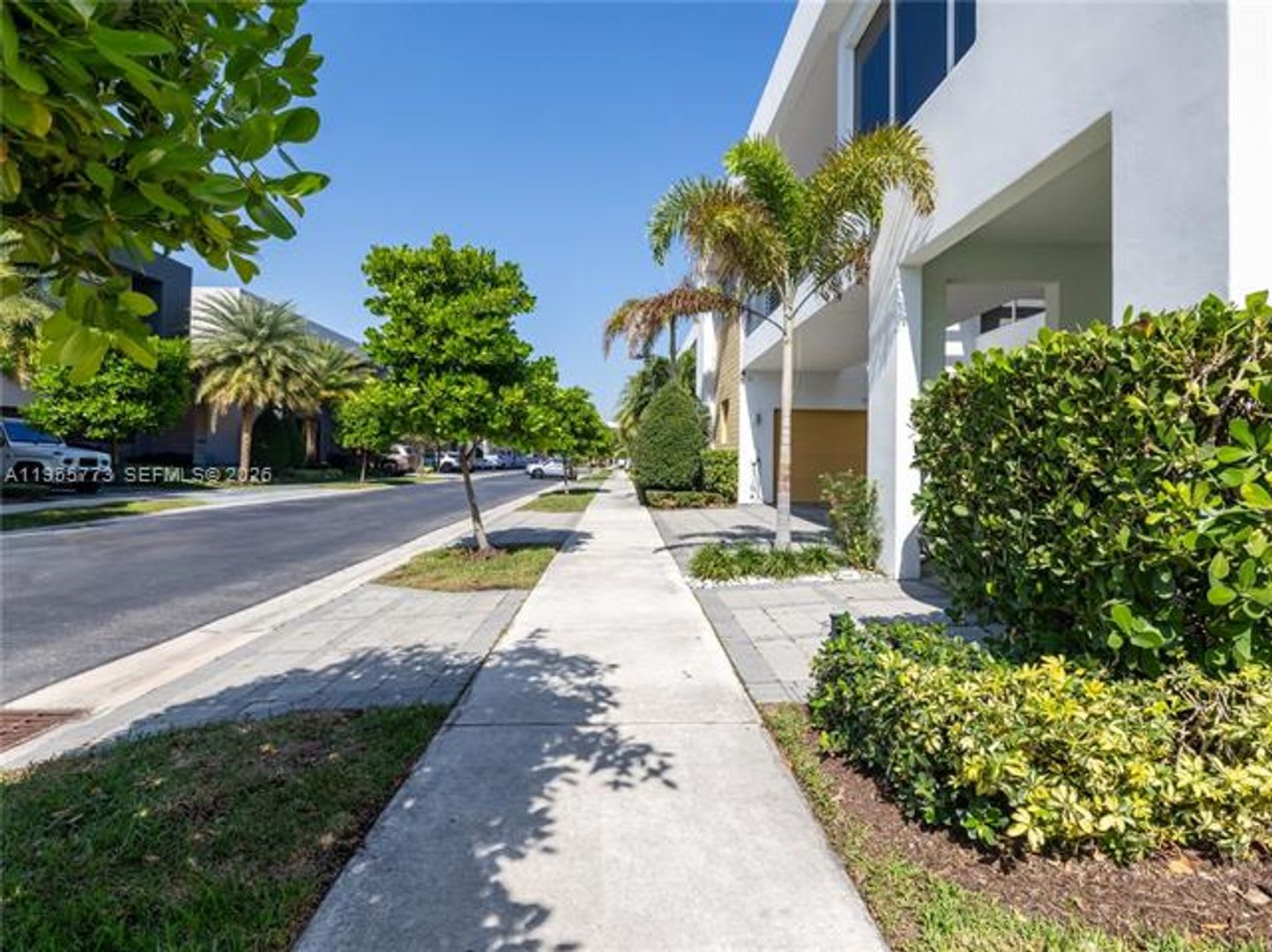 7451 NW 103rd Ct # 7451, Doral, FL 33178 – photo 4