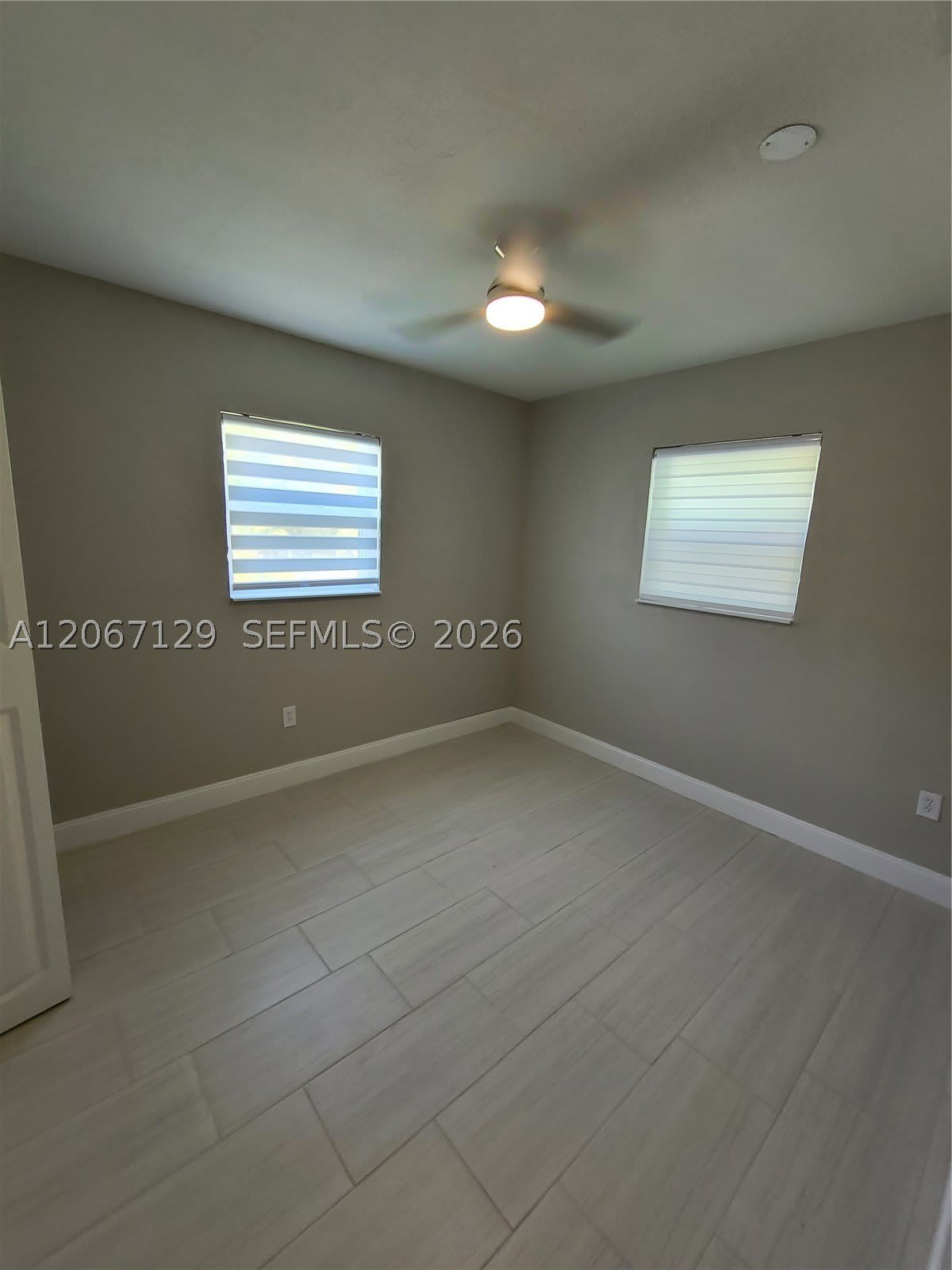 1240 NE 207th Ter – photo 5