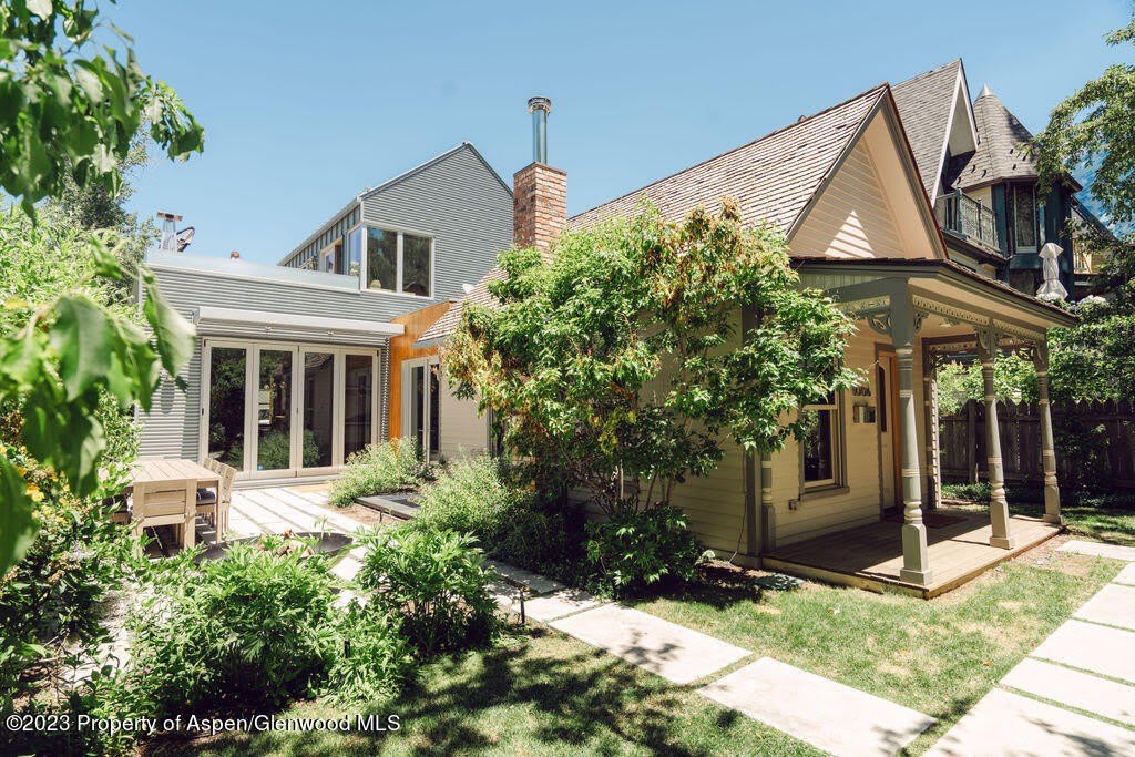 1006 E Cooper Avenue – photo 2