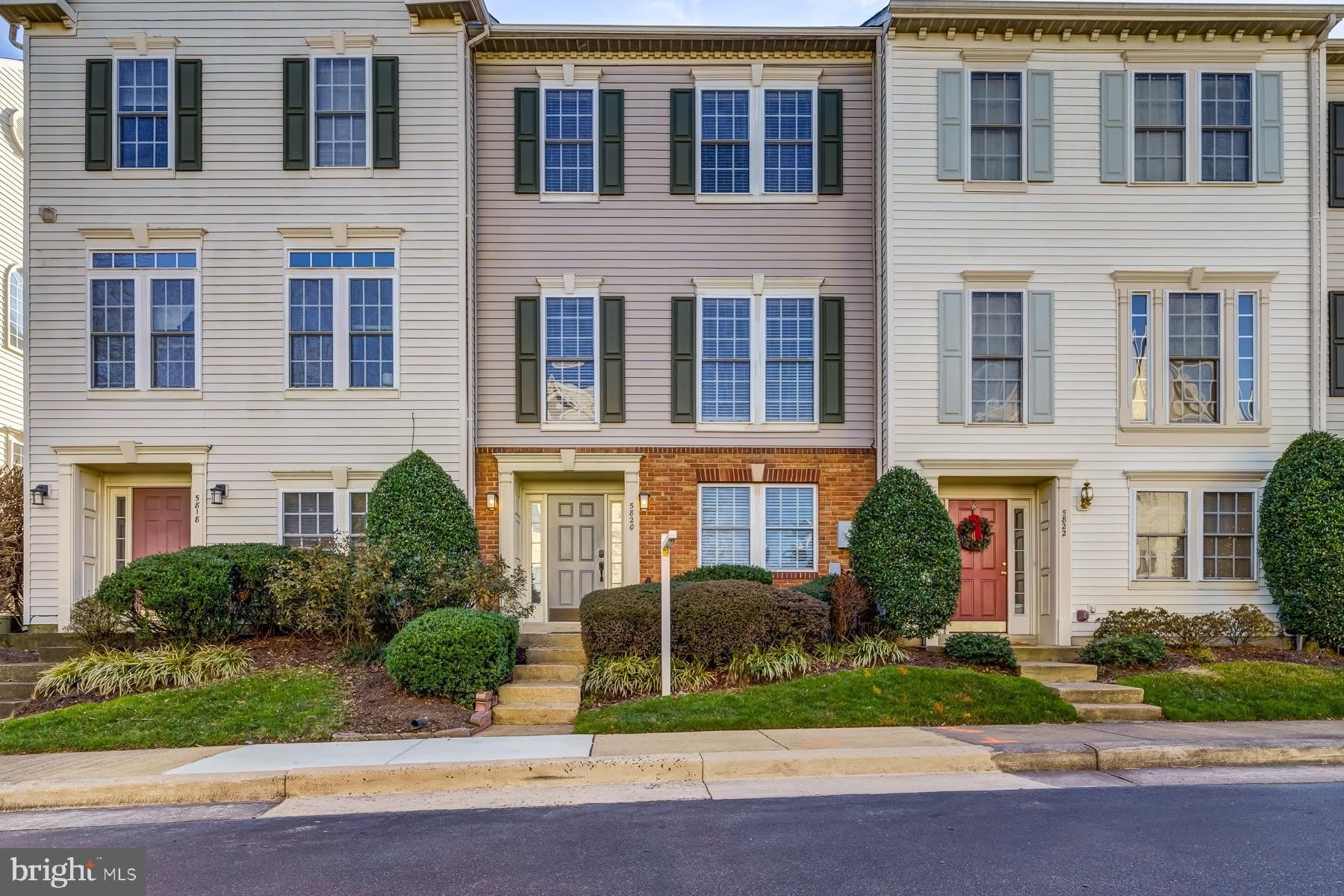 5820 PEARSON Lane – photo 2