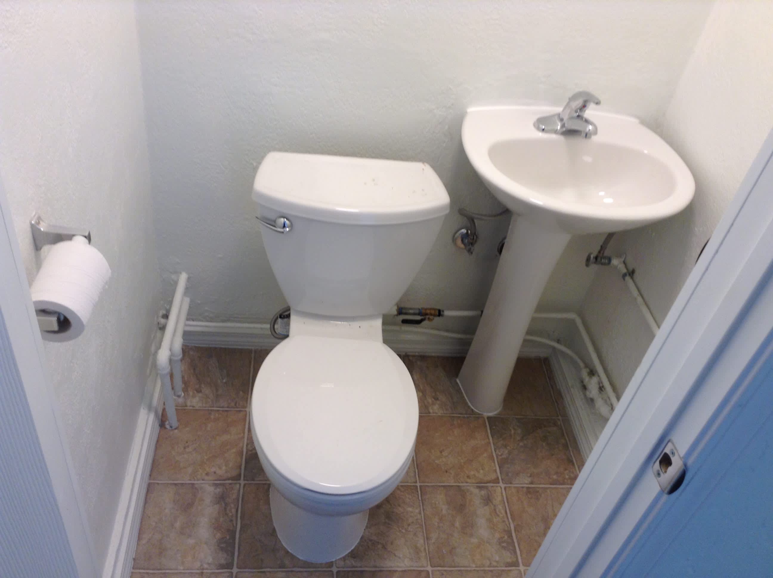 776 SW 6th St – photo 5