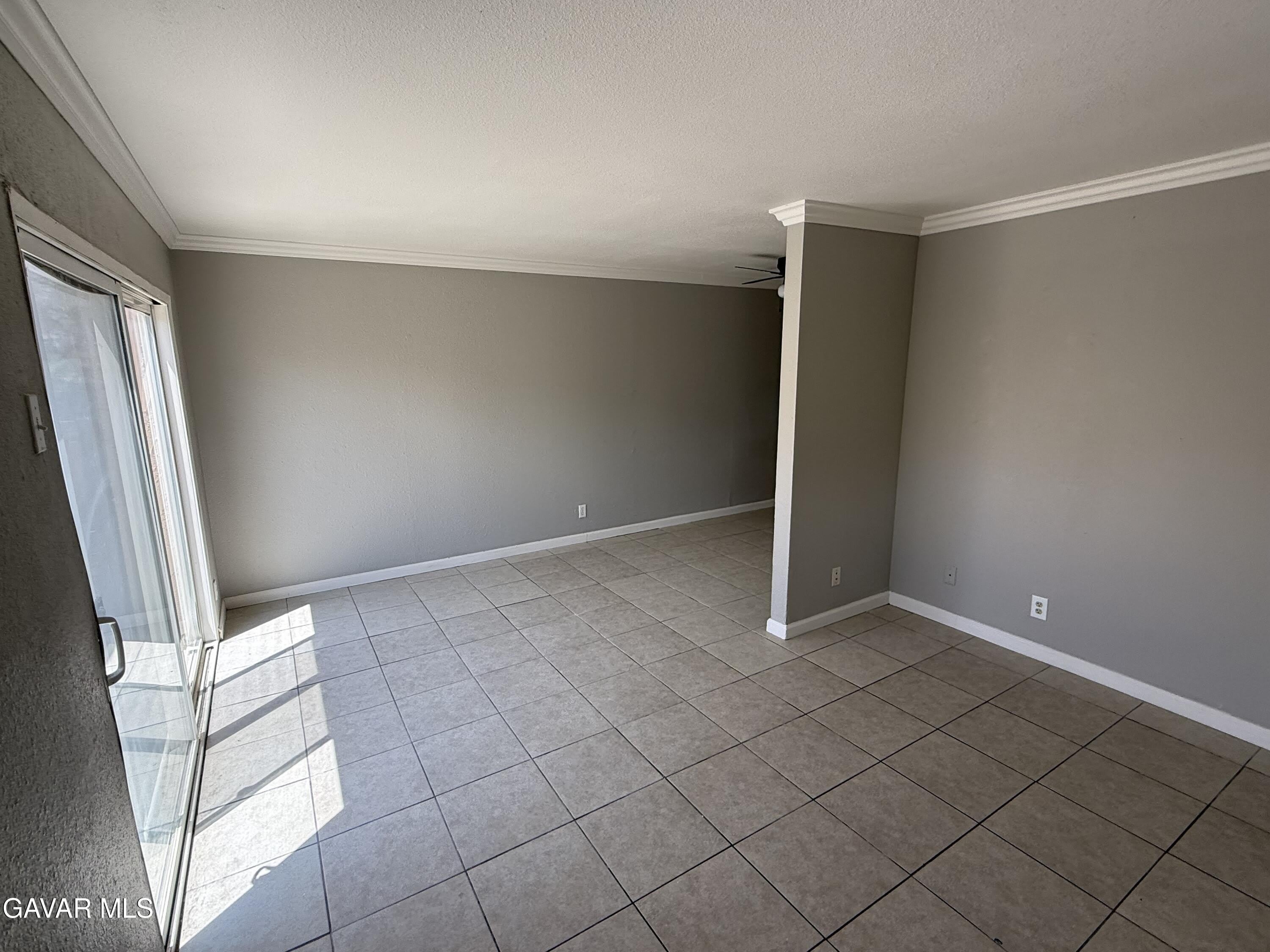 4242 W Avenue L – photo 3