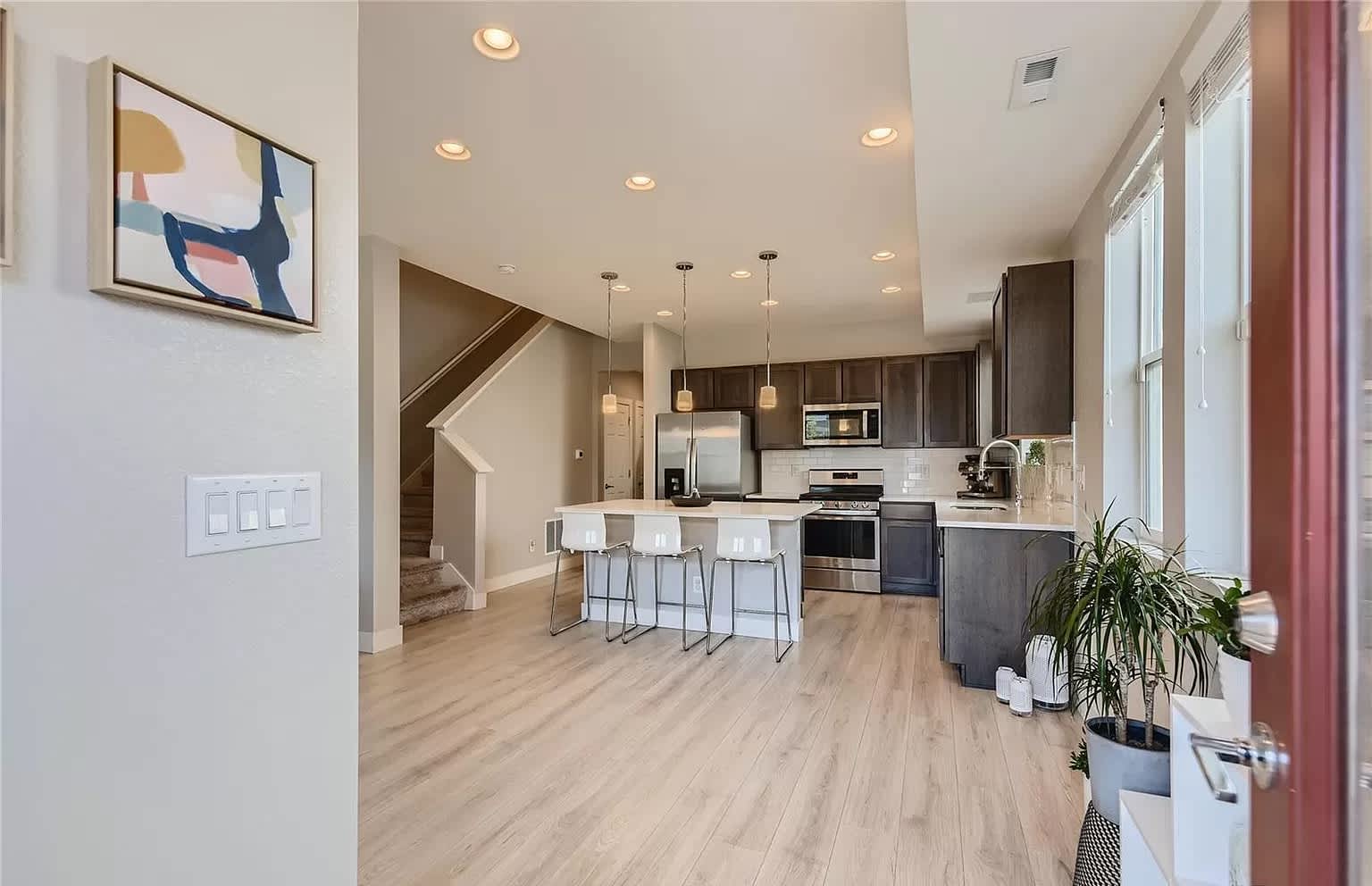 16191 Warner Pl – photo 4