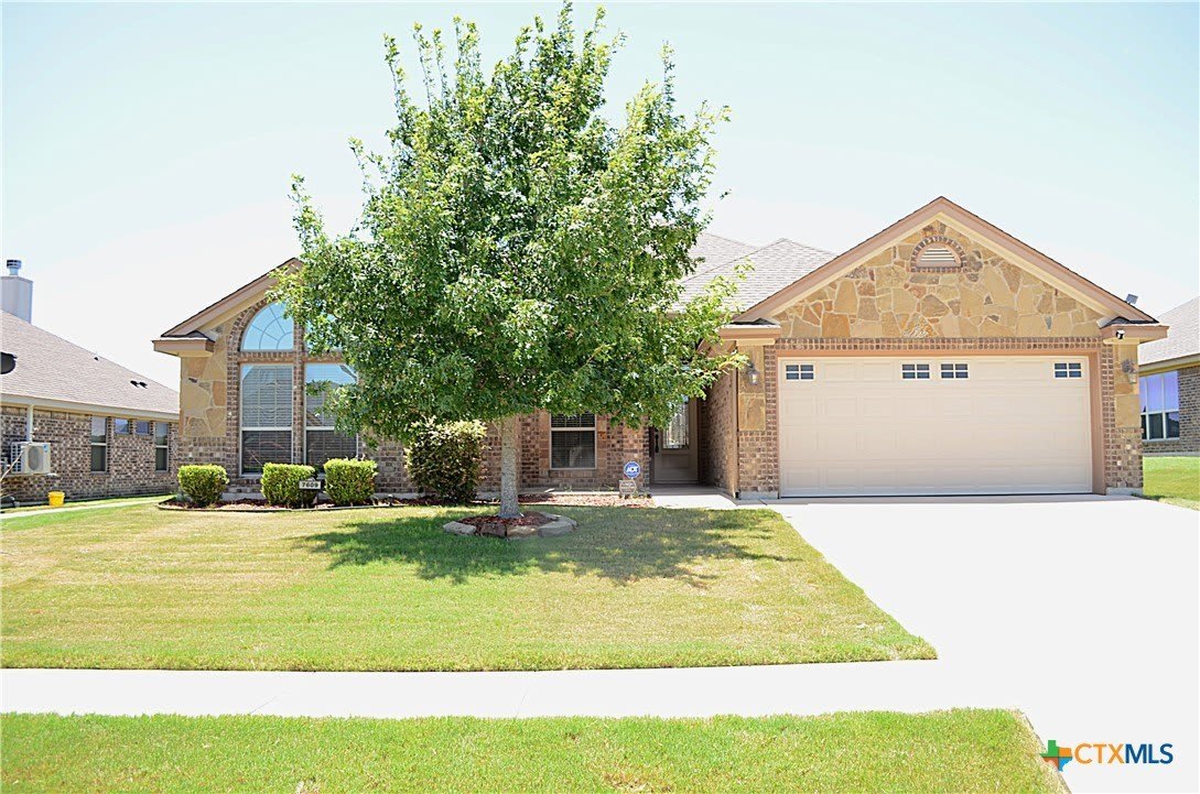 7609 Zircon Drive – photo 1