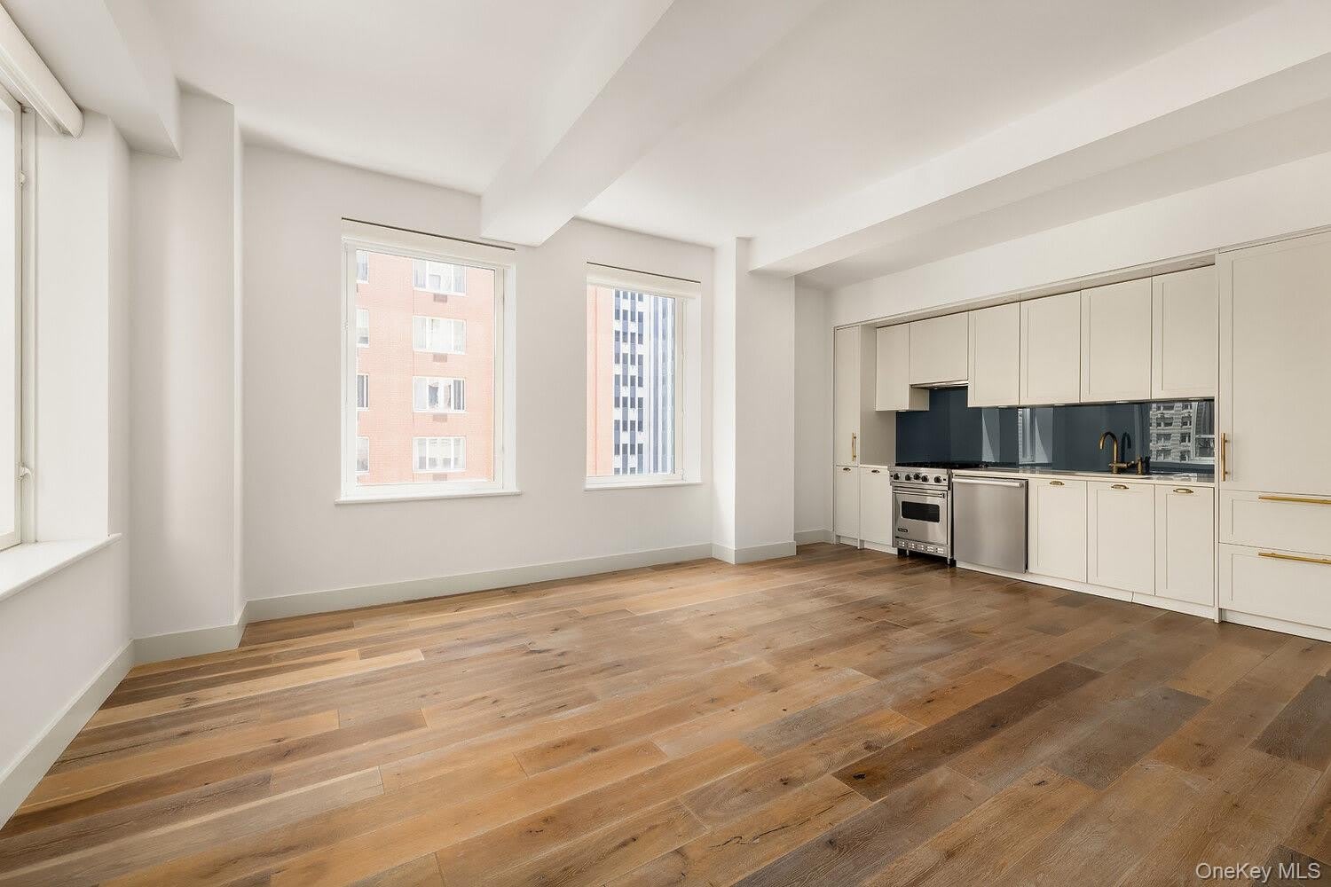 93 Worth Street – photo 2