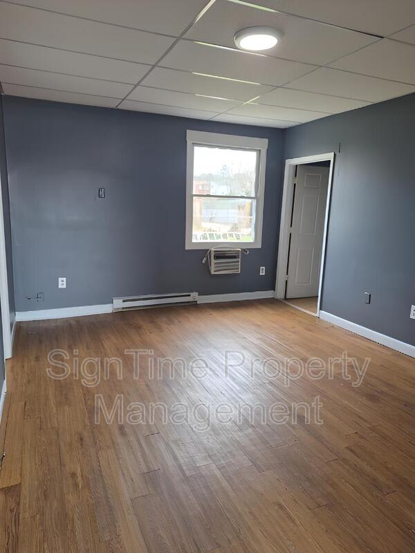 66 W Church Street – photo 5