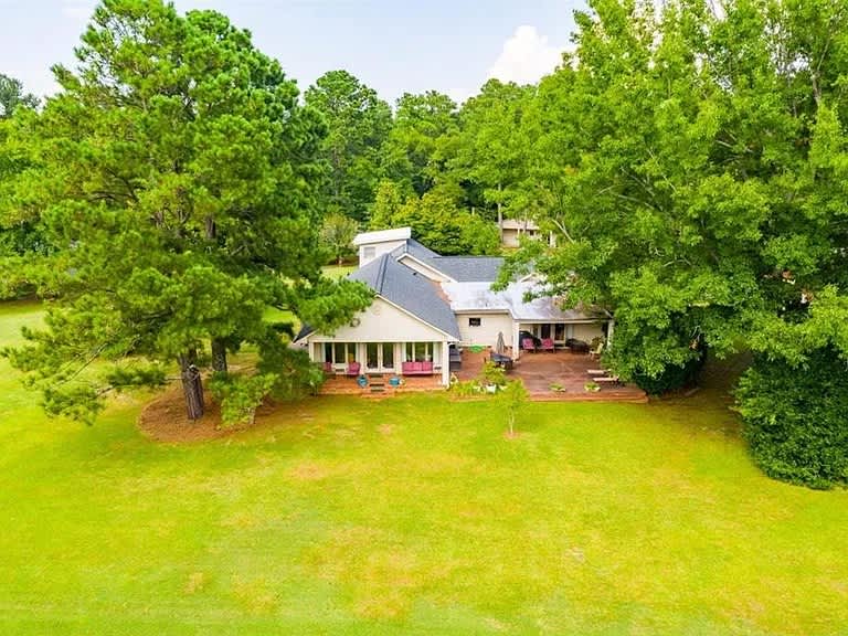 2760 Louisville Road – photo 3