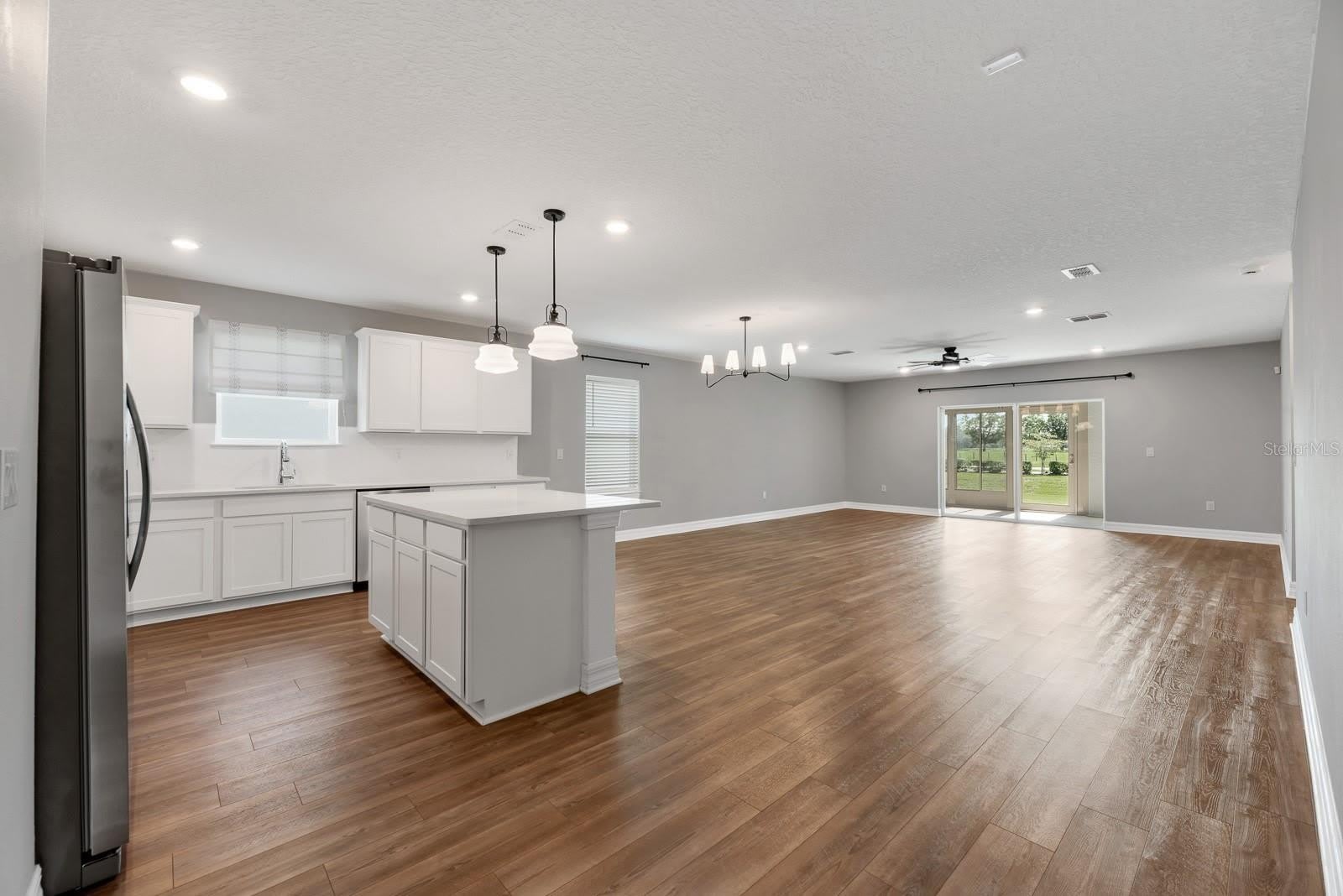 9514 SUMMERS CAY Circle – photo 2