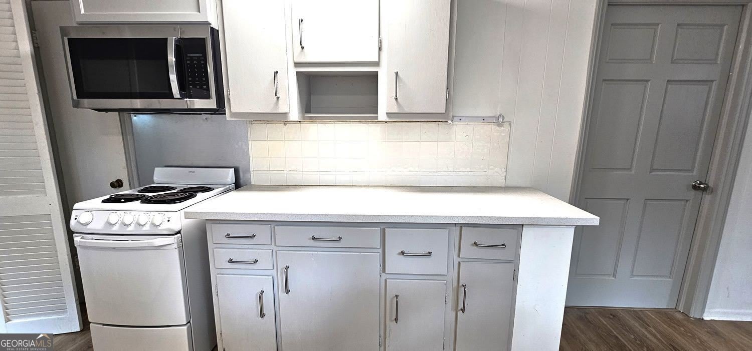 1067 Lanier Boulevard Ne – photo 4