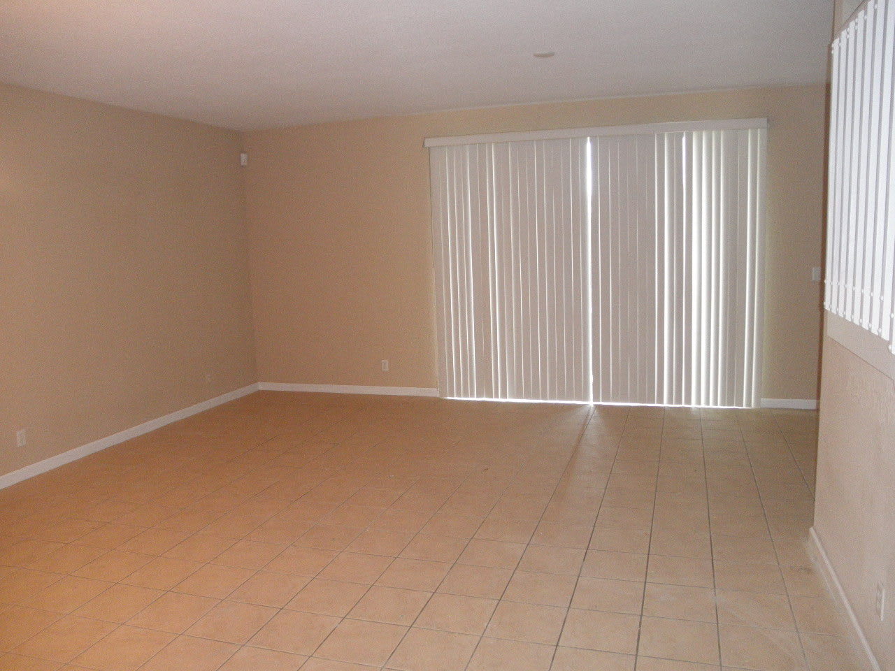 Thousand Oaks – photo 3