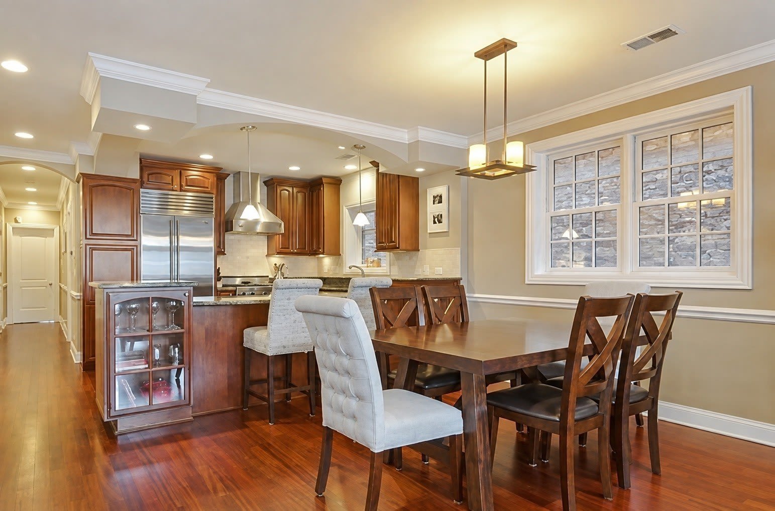 3545 N Wilton Avenue – photo 5