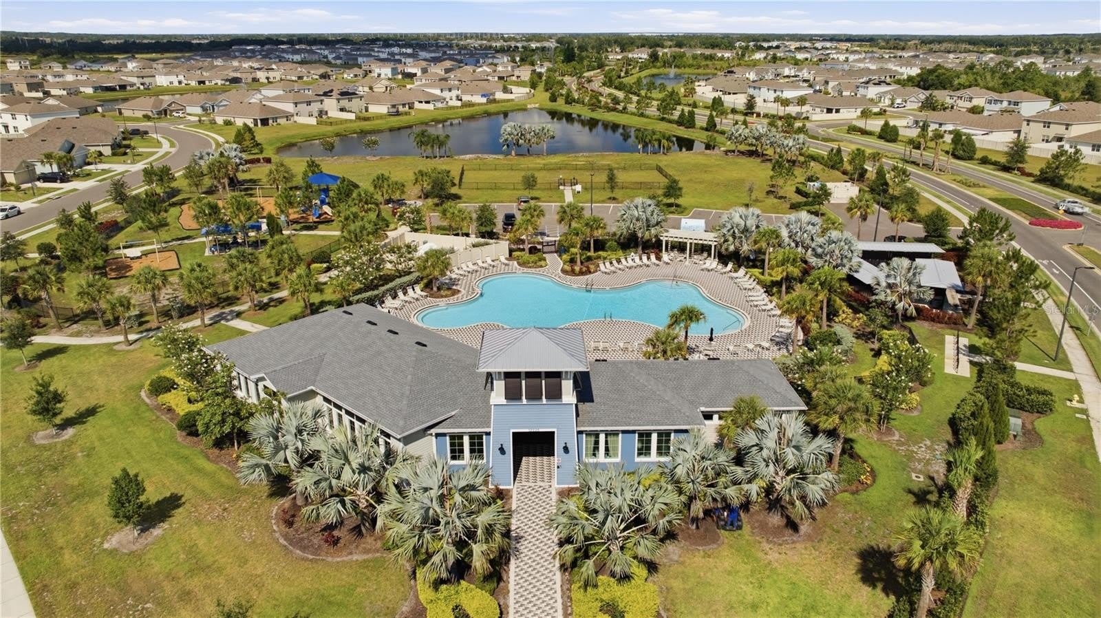 10622 EUSTIS Drive – photo 2