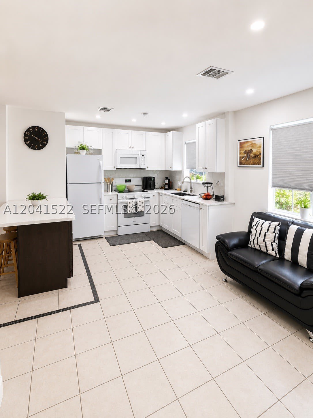 18602 SW 100th Ave – photo 2