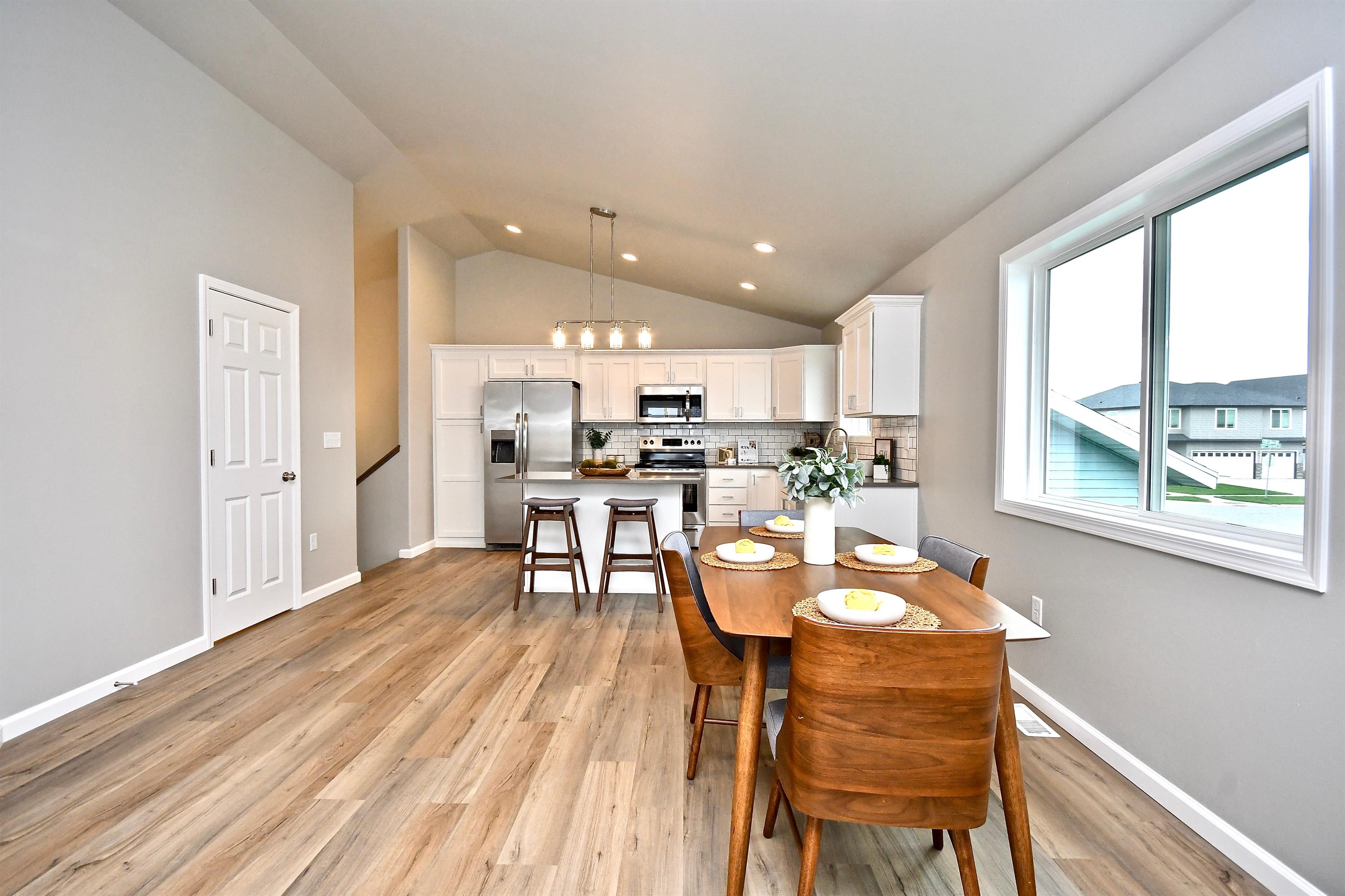 1716 18th Street North – photo 4
