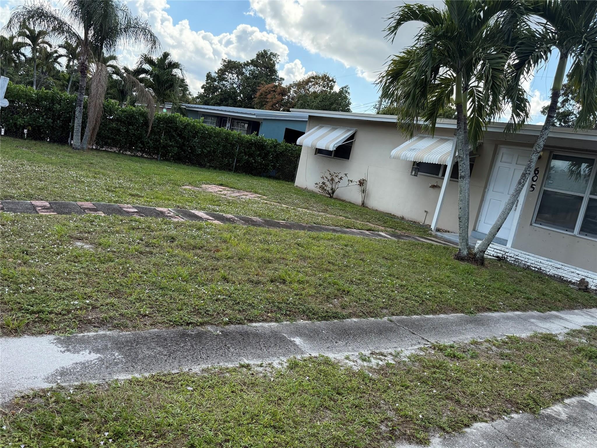 605 SW 22nd Avenue – photo 3