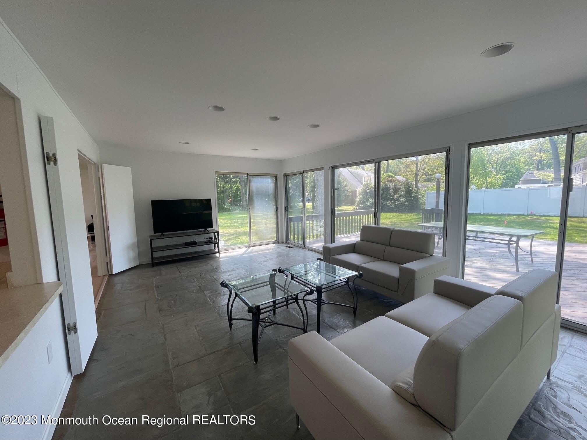 12 Greenbrier Road – photo 5