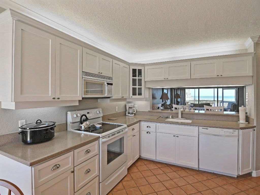 8830 S Sea Oaks Way – photo 5
