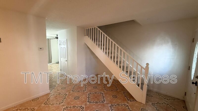 714 Tanner Drive – photo 3