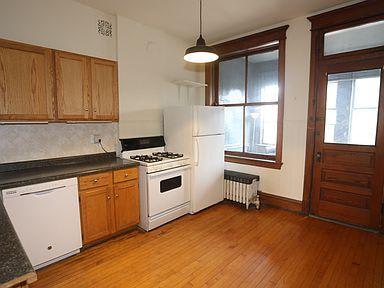 3339 North Seminary Ave. – photo 2
