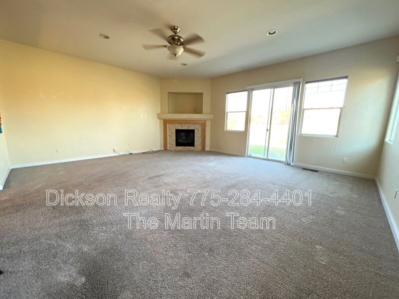 5555 Sawgrass Lane – photo 2