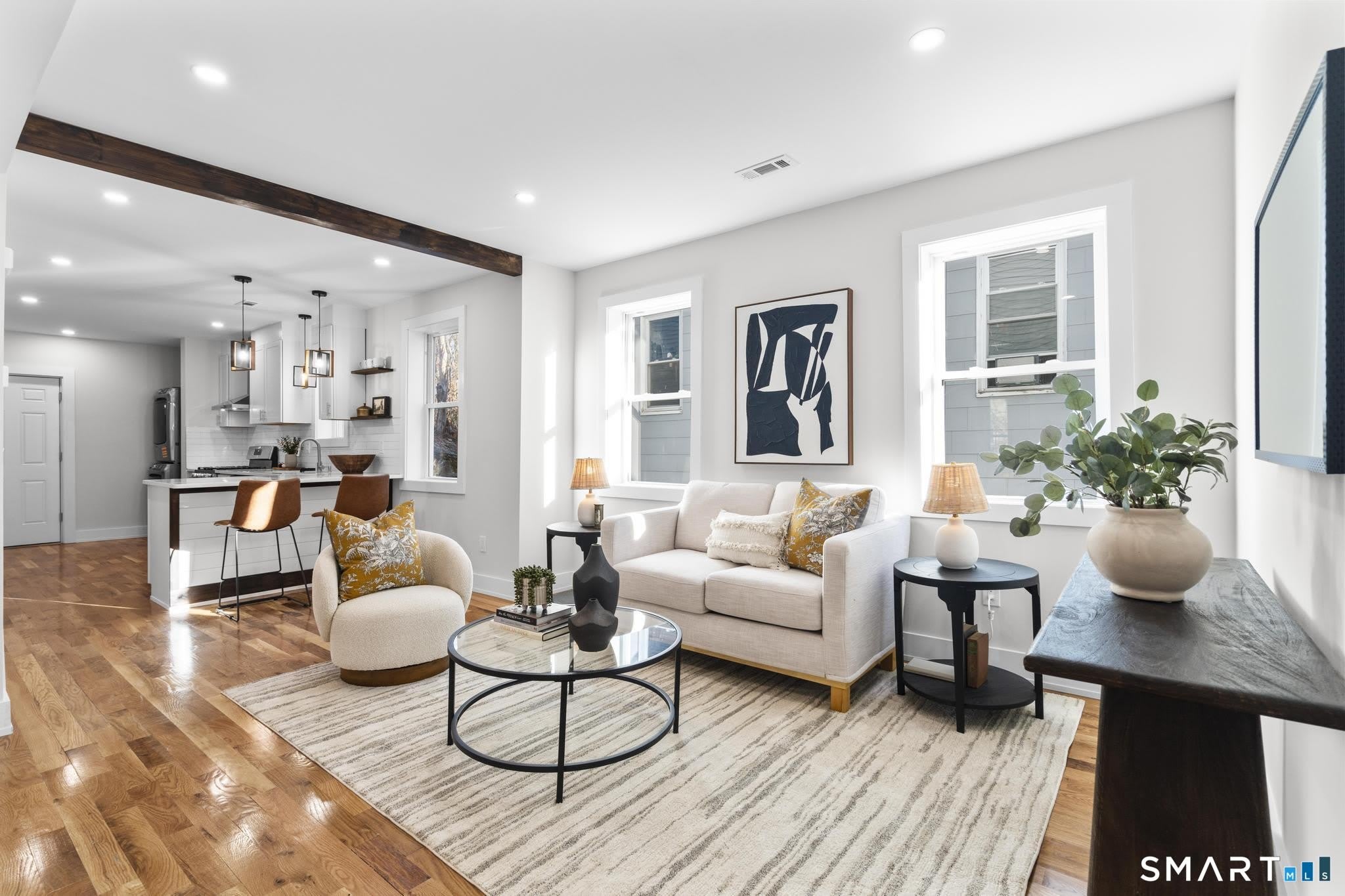 54 Plaza Avenue – photo 4