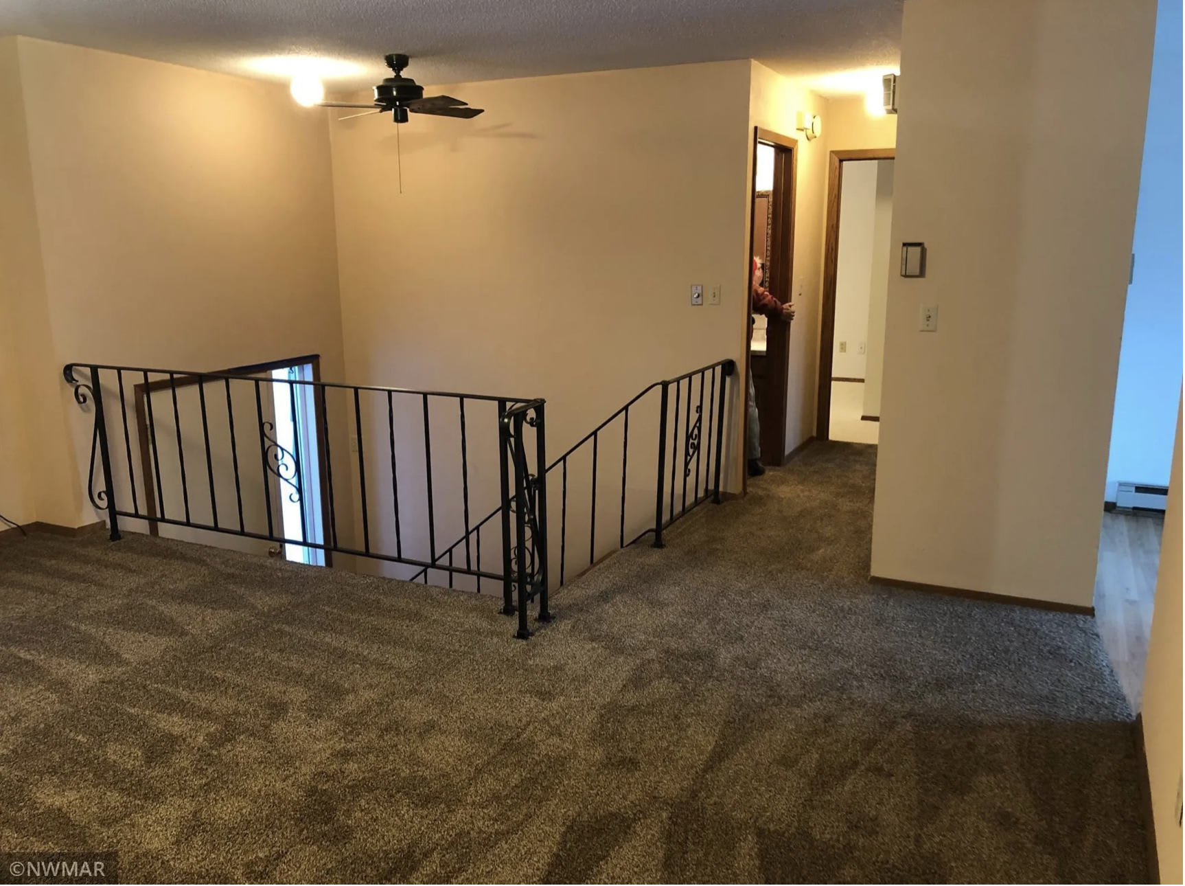 122 Vance Avenue North – photo 2