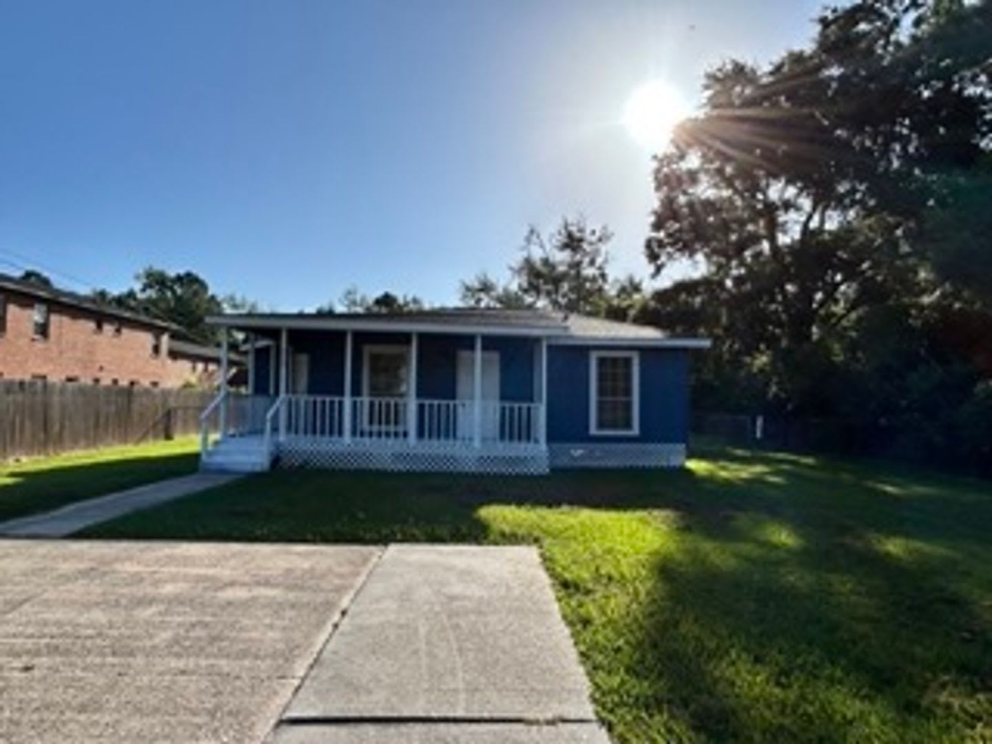 Long Beach home for rent – photo 3