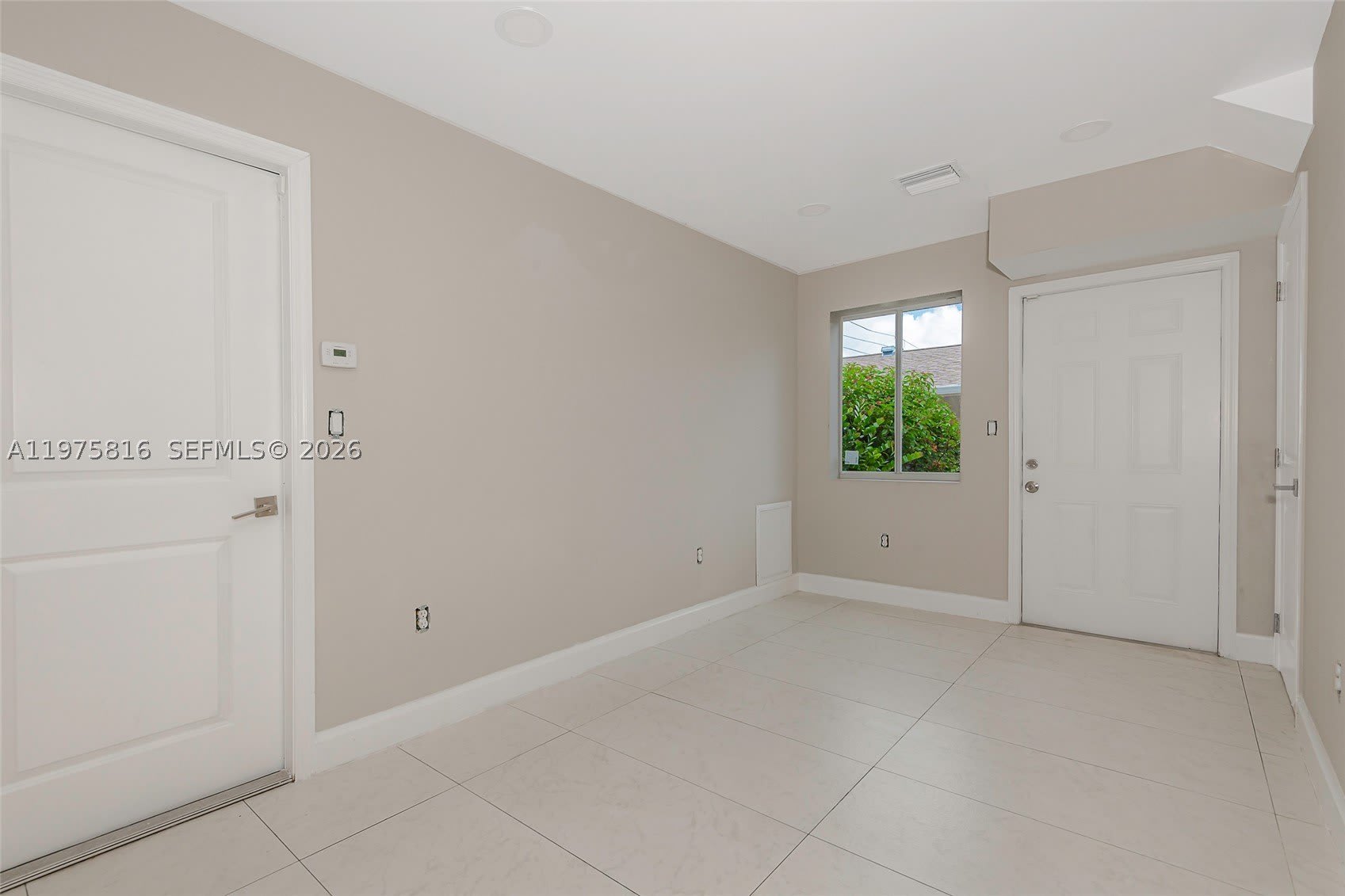 815 NW 3rd Ave – photo 3