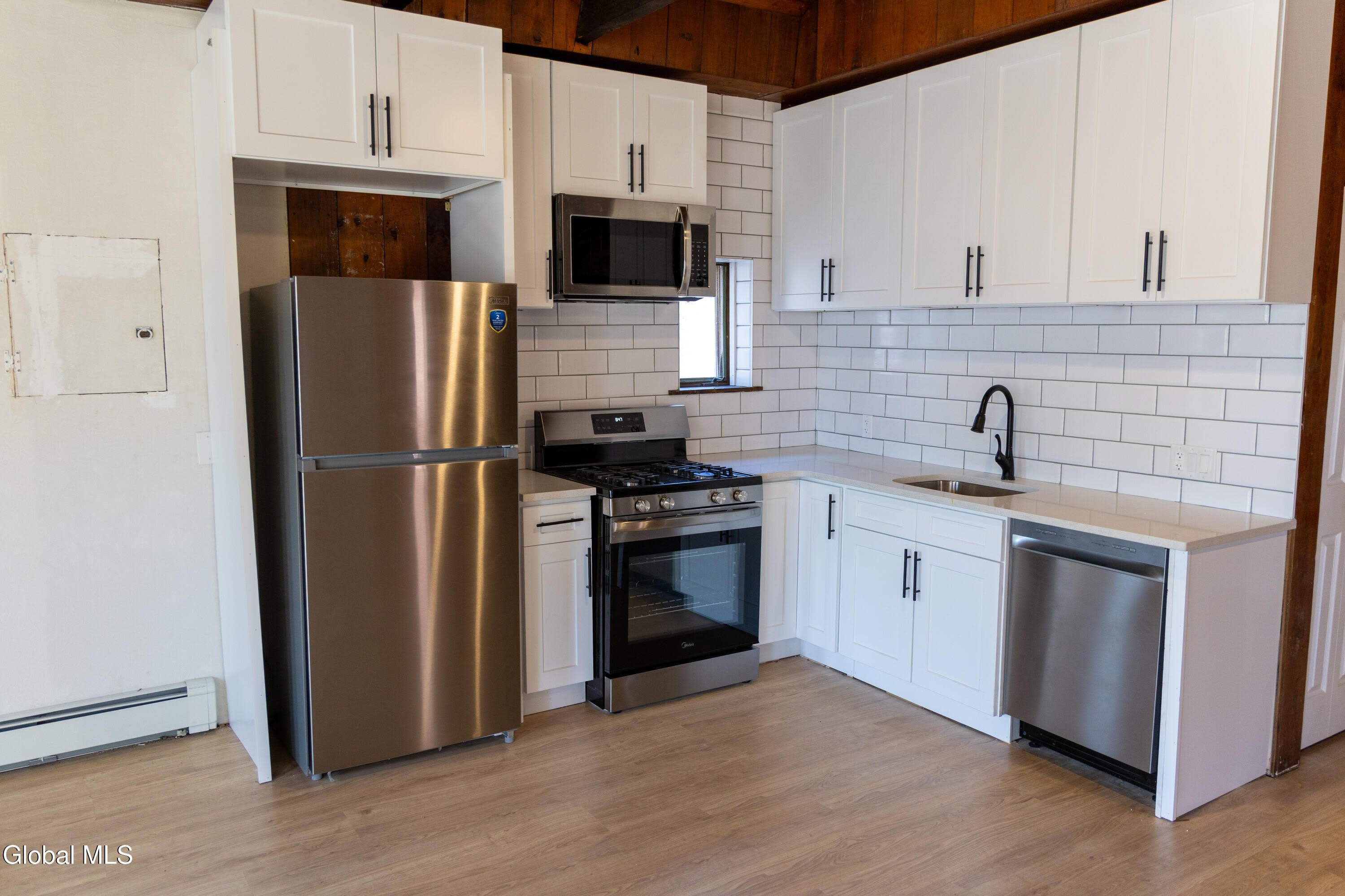 11 Jefferson Street – photo 2