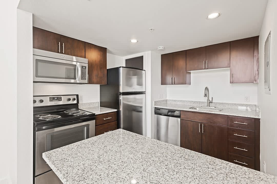 Emerson Lofts – photo 2