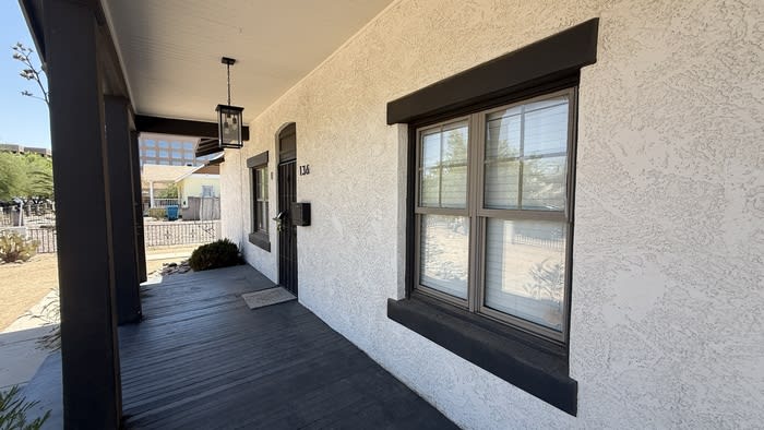 136 North 11Th Avenue – photo 2