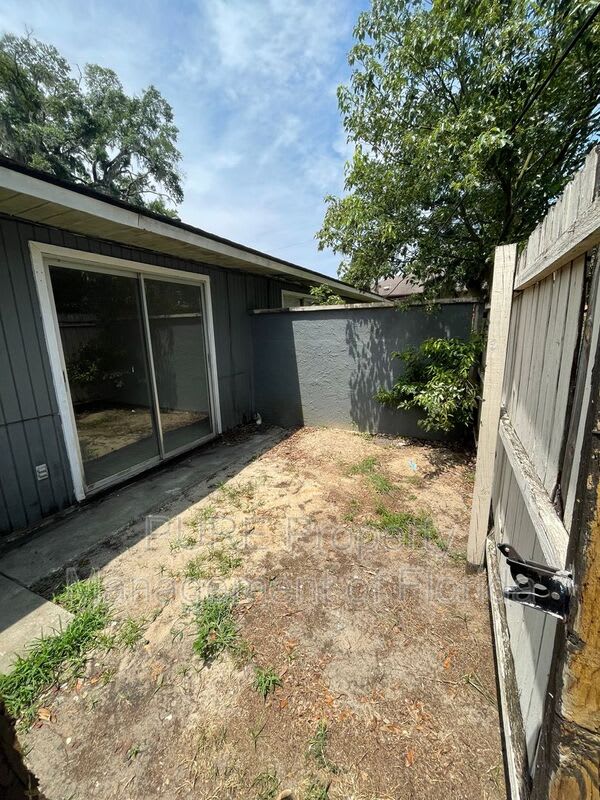 3850 SE 17 Court – photo 4