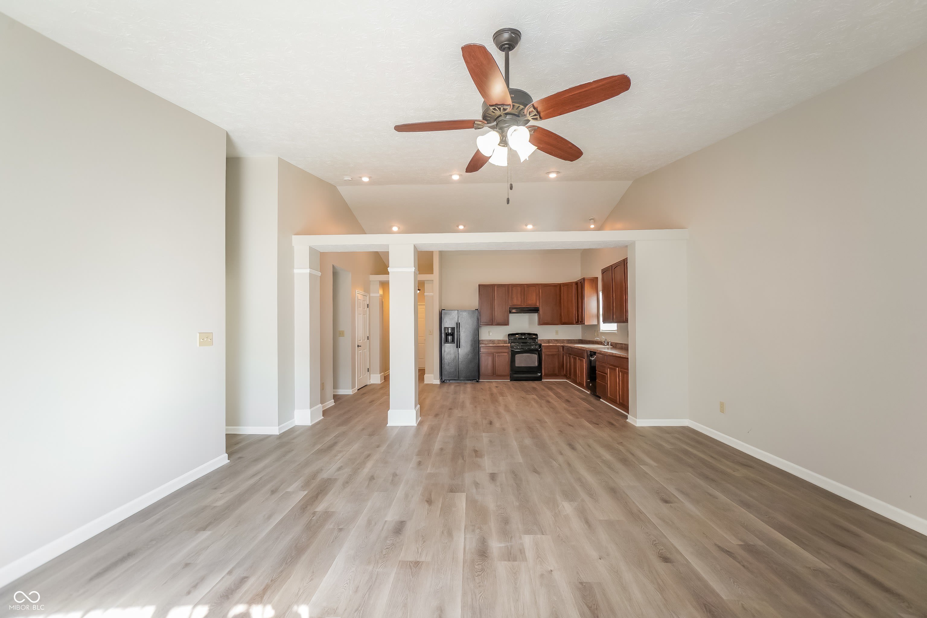 8531 Gold Rush Way – photo 3
