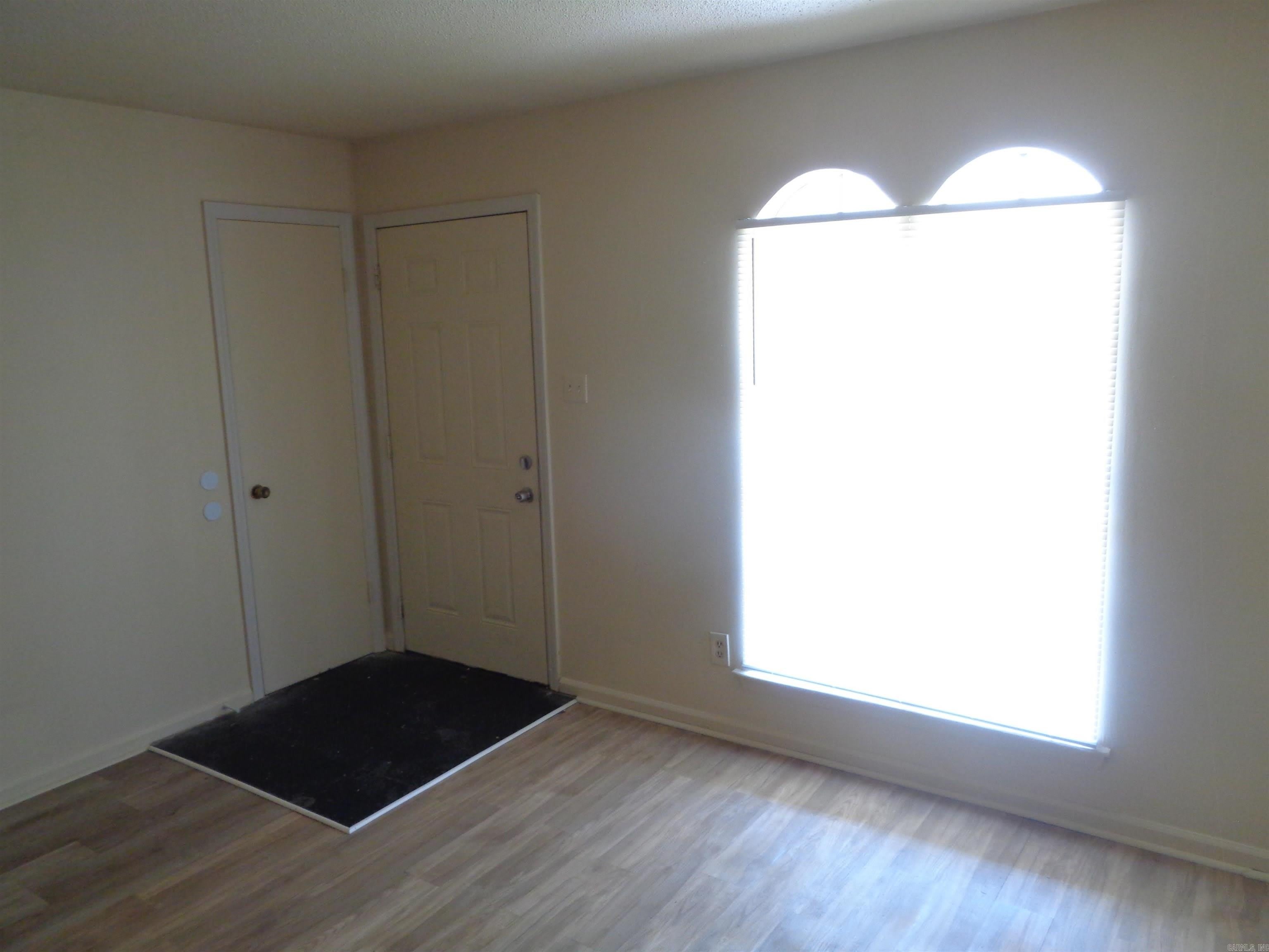 11123 Beverly Hills Drive – photo 5