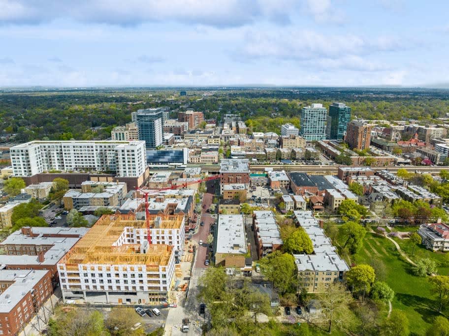 The Bryant at Oak Park I and II – photo 1
