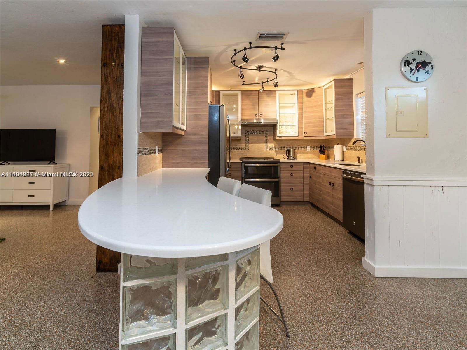 1507 Garfield Street – photo 4