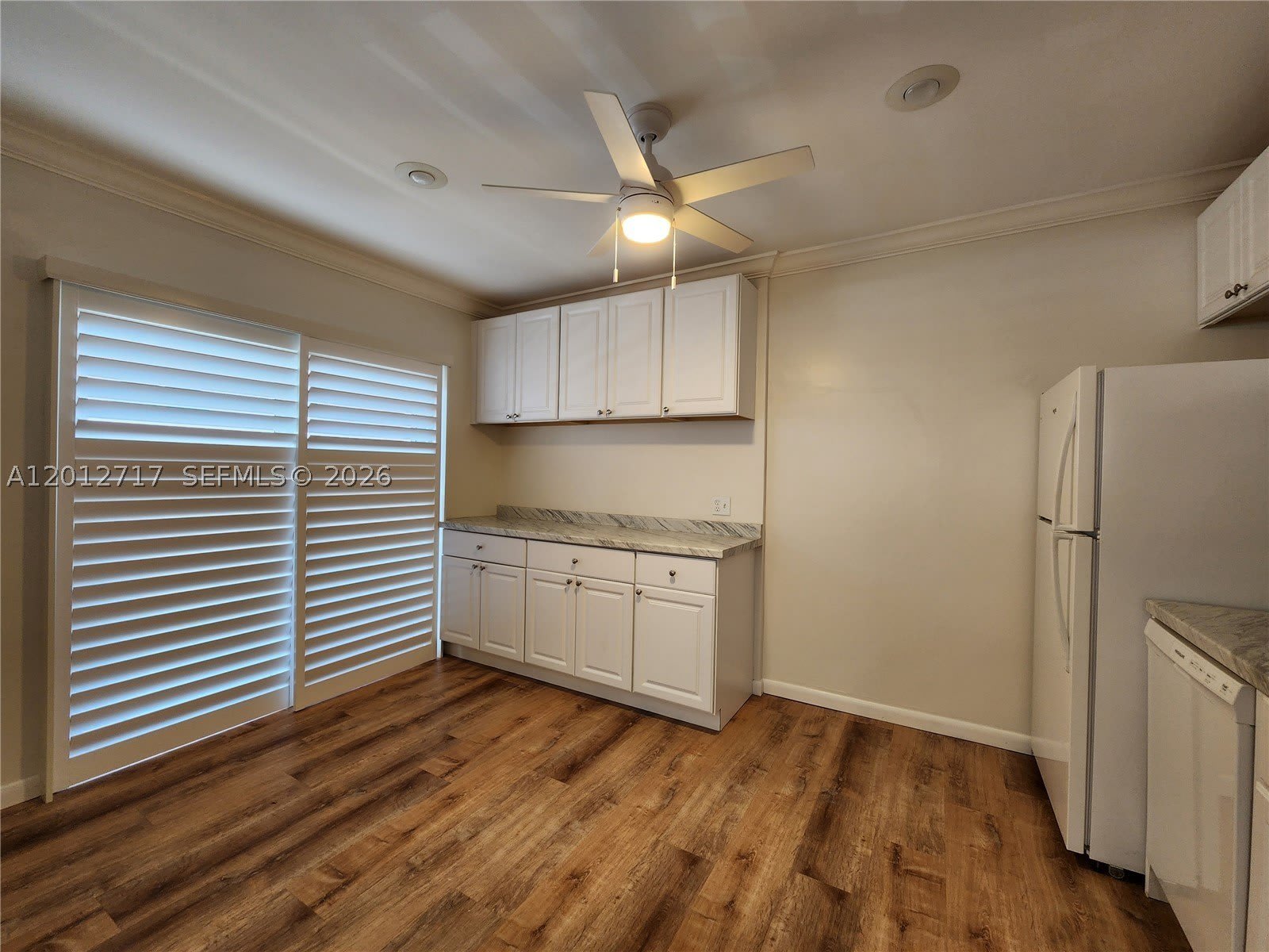 320 New York St – photo 5
