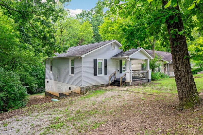 4802 Oakland Avenue – photo 3