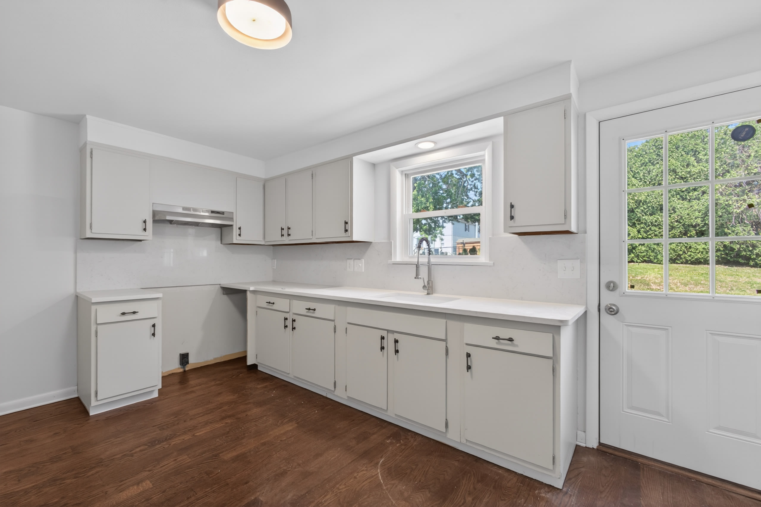 307 Lemon Street – photo 4