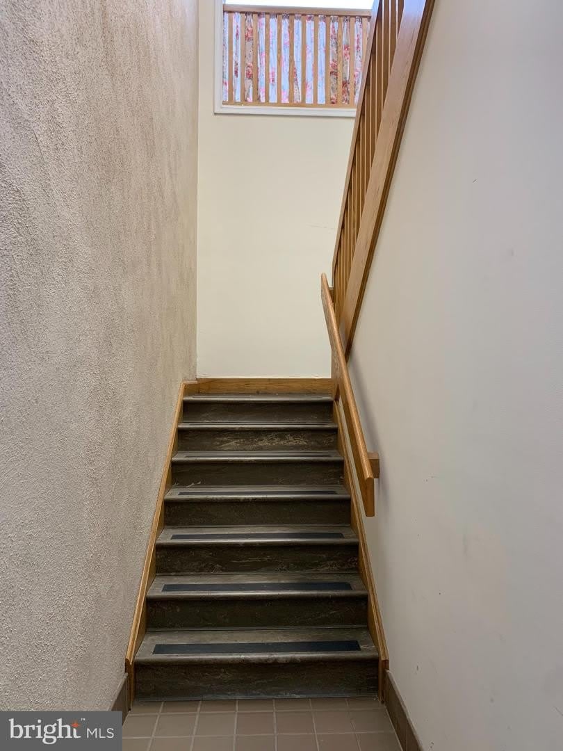 37 MAIN ST #203 – photo 3
