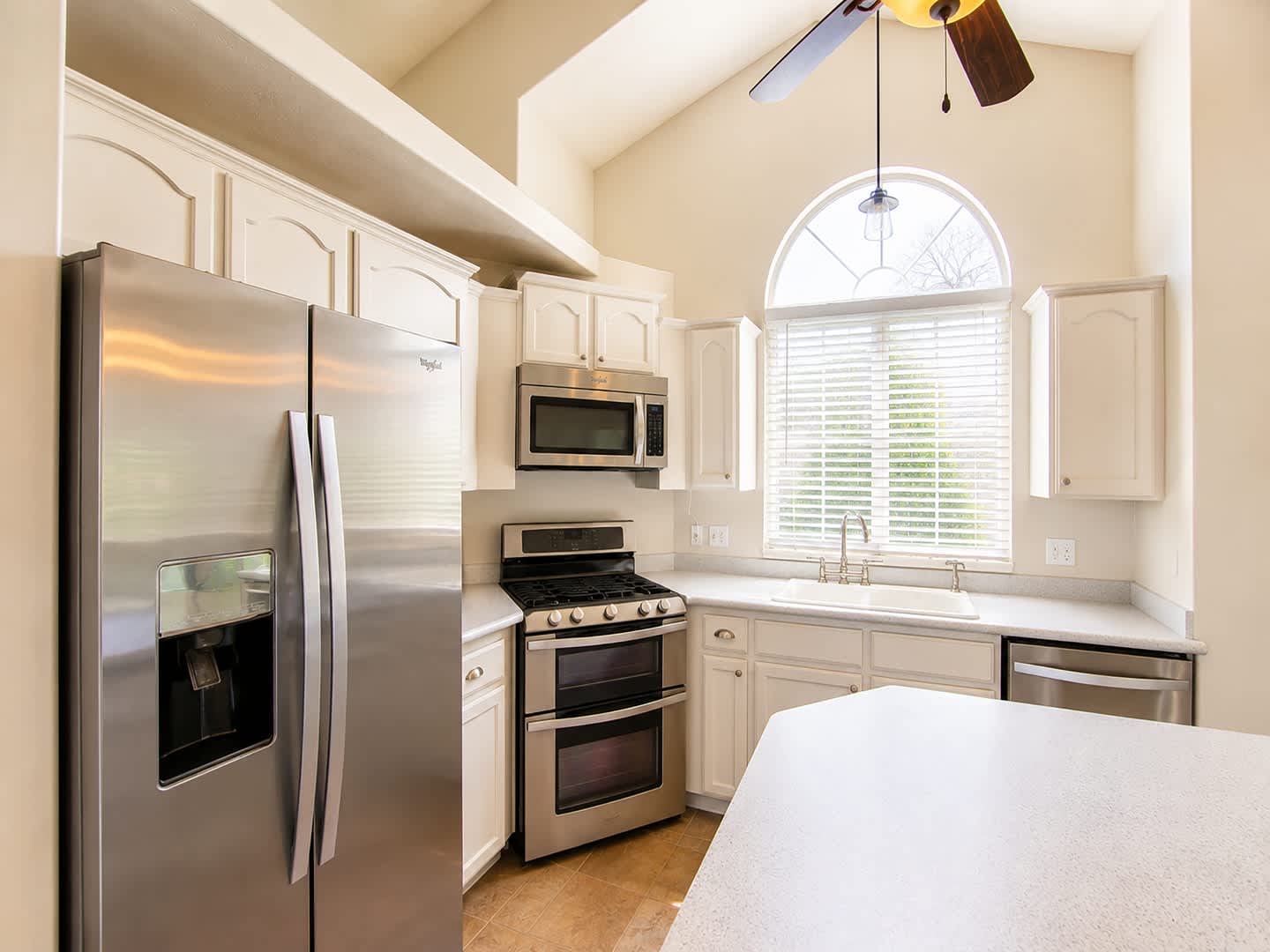 Charming 5 Bedroom Cul De Sac Home In Sandy With Garden Beds And Outdoor Space – photo 5